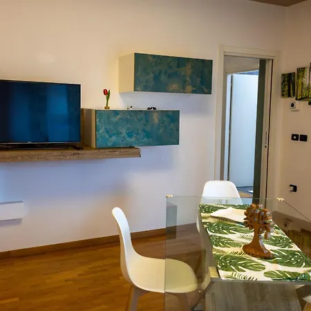 Le Tre Torri - Twa Apartamento *